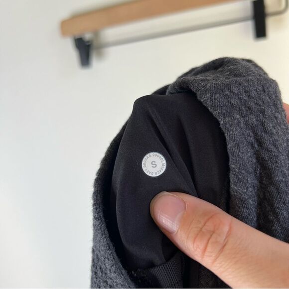 Lululemon At Ease Jogger Heathered Black Men's Gray Jogger Pants size Small - Picture 8 of 12